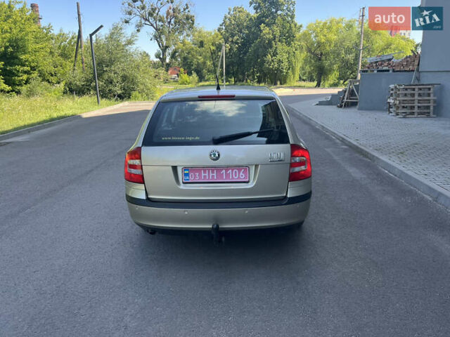 Бежевий Шкода Октавія, об'ємом двигуна 1.6 л та пробігом 145 тис. км за 5500 $, фото 10 на Automoto.ua