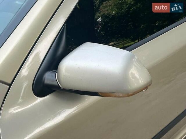 Бежевий Шкода Октавія, об'ємом двигуна 2 л та пробігом 310 тис. км за 5490 $, фото 11 на Automoto.ua