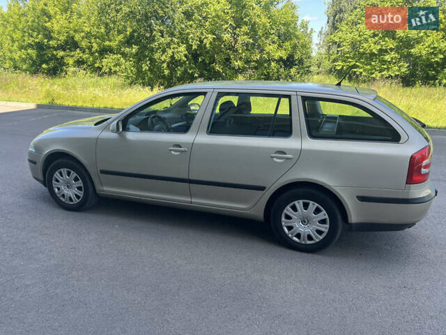 Бежевий Шкода Октавія, об'ємом двигуна 1.6 л та пробігом 145 тис. км за 5500 $, фото 11 на Automoto.ua