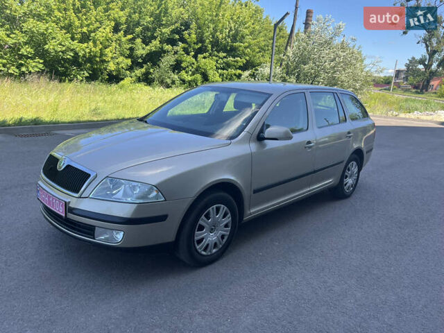 Бежевий Шкода Октавія, об'ємом двигуна 1.6 л та пробігом 145 тис. км за 5500 $, фото 14 на Automoto.ua