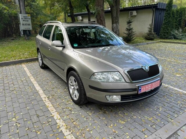 Шкода Октавия 2006 в Киеве на Automoto.ua Бежевый Шкода Октавия, объемом двигателя 1.6 л и пробегом 165 тыс. км за 6299 $, фото 1 на Automoto.ua