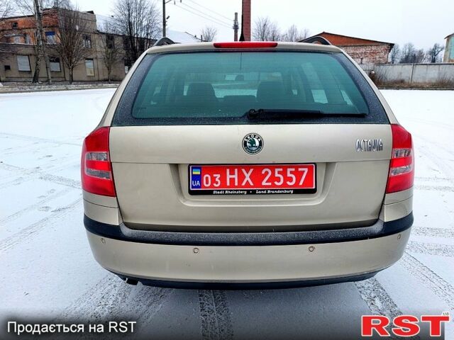 Бежевый Шкода Октавия, объемом двигателя 1.6 л и пробегом 200 тыс. км за 6300 $, фото 6 на Automoto.ua