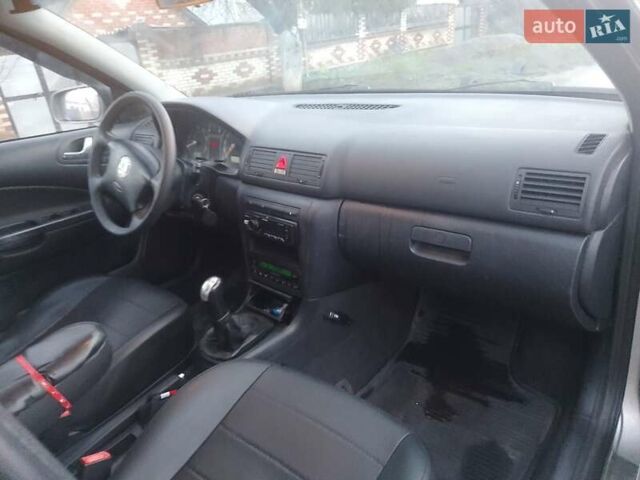 Бежевый Шкода Октавия, объемом двигателя 1.8 л и пробегом 230 тыс. км за 5600 $, фото 12 на Automoto.ua