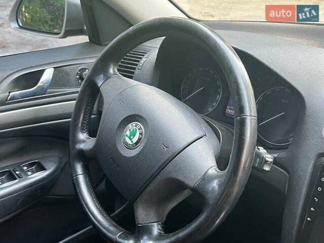 Бежевий Шкода Октавія, об'ємом двигуна 2 л та пробігом 310 тис. км за 5490 $, фото 20 на Automoto.ua