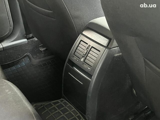 Бежевий Шкода Октавія, об'ємом двигуна 2 л та пробігом 310 тис. км за 5490 $, фото 32 на Automoto.ua