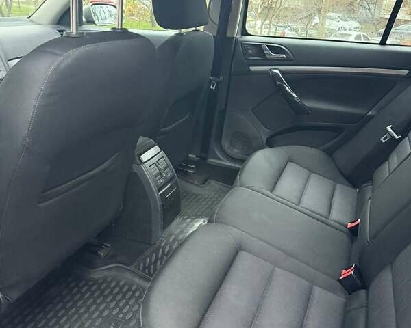 Бежевый Шкода Октавия, объемом двигателя 1.97 л и пробегом 275 тыс. км за 5200 $, фото 11 на Automoto.ua