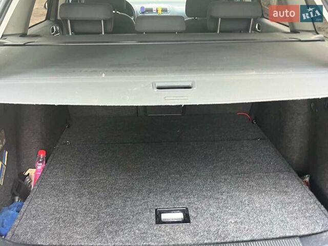 Бежевий Шкода Октавія, об'ємом двигуна 2 л та пробігом 310 тис. км за 5490 $, фото 29 на Automoto.ua