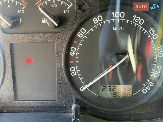 Бежевый Шкода Октавия, объемом двигателя 1.6 л и пробегом 262 тыс. км за 6200 $, фото 14 на Automoto.ua