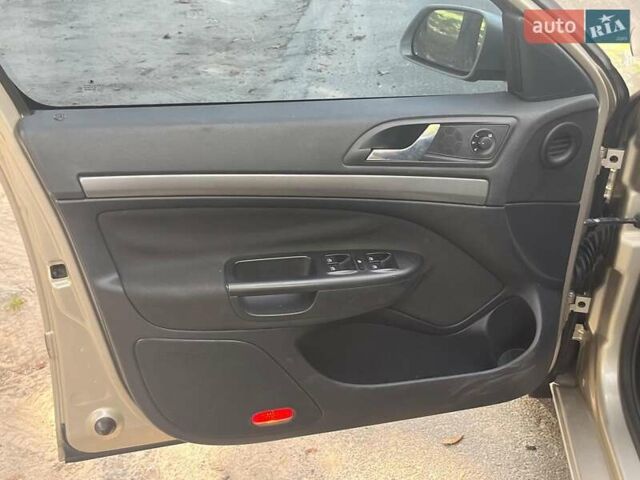 Бежевий Шкода Октавія, об'ємом двигуна 2 л та пробігом 310 тис. км за 5490 $, фото 22 на Automoto.ua