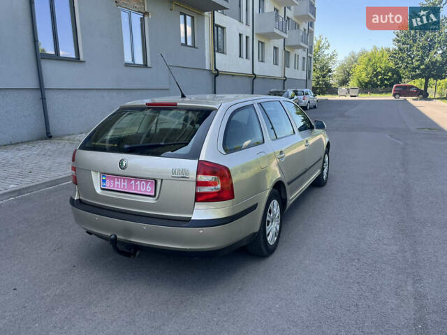 Бежевий Шкода Октавія, об'ємом двигуна 1.6 л та пробігом 145 тис. км за 5500 $, фото 16 на Automoto.ua