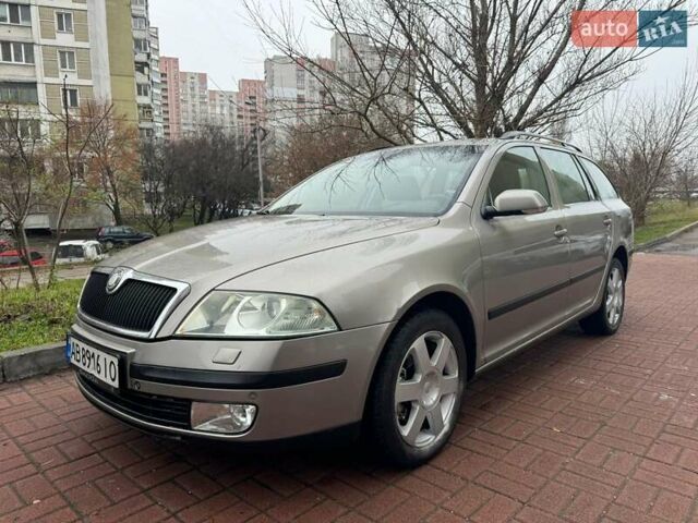 Бежевый Шкода Октавия, объемом двигателя 1.97 л и пробегом 275 тыс. км за 5200 $, фото 25 на Automoto.ua