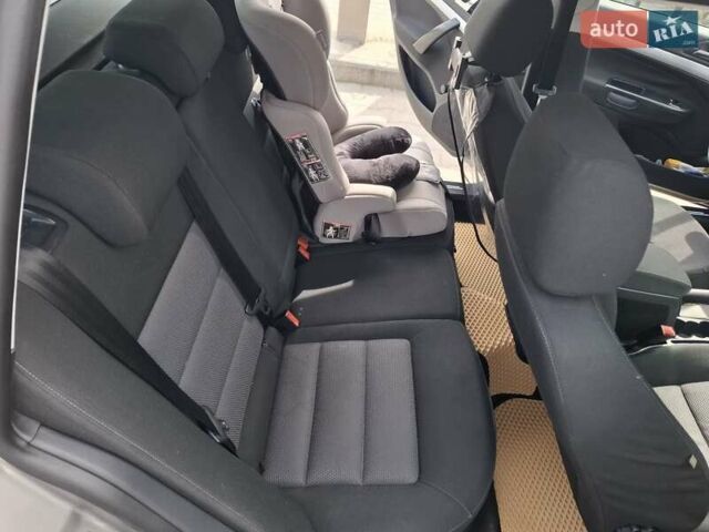 Шкода Октавія 2006 у Хмельницькому на Automoto.ua Бежевий Шкода Октавія, об'ємом двигуна 1.6 л та пробігом 225 тис. км за 6999 $, фото 14 на Automoto.ua