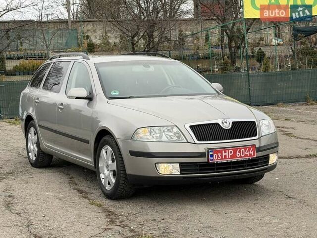 Бежевий Шкода Октавія, об'ємом двигуна 1.6 л та пробігом 217 тис. км за 6100 $, фото 9 на Automoto.ua