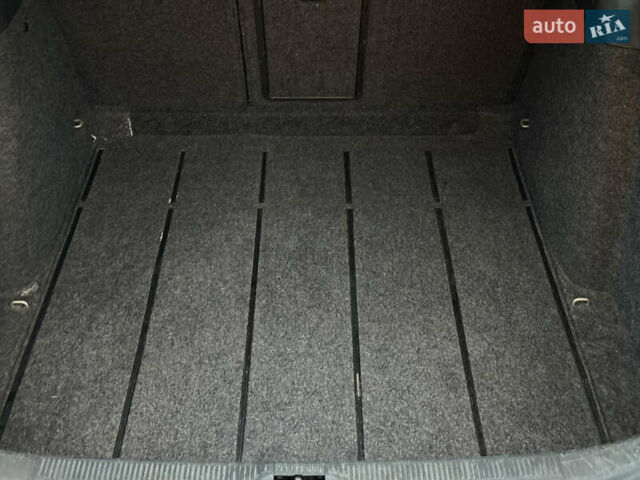 Бежевий Шкода Октавія, об'ємом двигуна 1.6 л та пробігом 206 тис. км за 4950 $, фото 29 на Automoto.ua