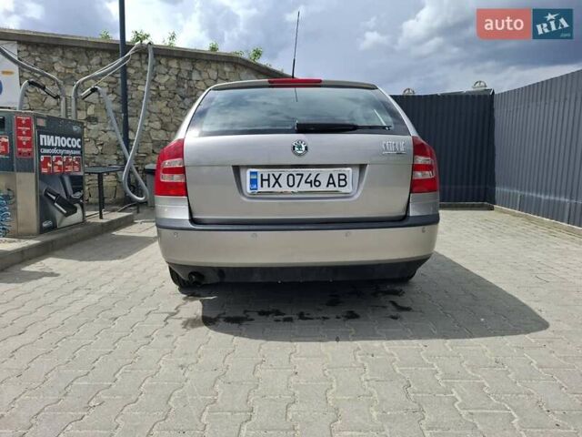 Шкода Октавія 2006 у Хмельницькому на Automoto.ua Бежевий Шкода Октавія, об'ємом двигуна 1.6 л та пробігом 225 тис. км за 6999 $, фото 3 на Automoto.ua