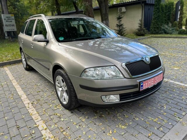 Шкода Октавия 2006 в Киеве на Automoto.ua Бежевый Шкода Октавия, объемом двигателя 1.6 л и пробегом 165 тыс. км за 6299 $, фото 17 на Automoto.ua