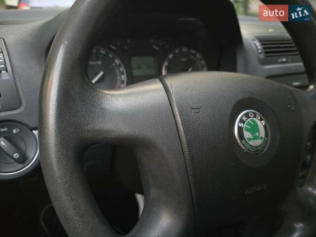 Бежевый Шкода Октавия, объемом двигателя 1.6 л и пробегом 228 тыс. км за 6700 $, фото 107 на Automoto.ua
