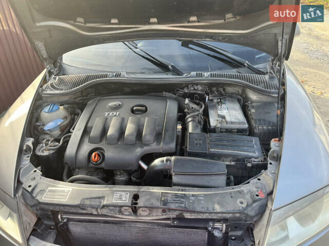 Бежевий Шкода Октавія, об'ємом двигуна 1.97 л та пробігом 370 тис. км за 6000 $, фото 5 на Automoto.ua