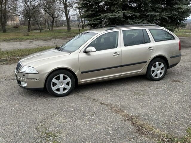 Бежевий Шкода Октавія, об'ємом двигуна 2 л та пробігом 350 тис. км за 2900 $, фото 3 на Automoto.ua