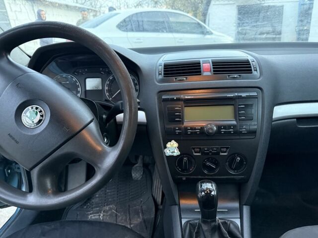 Бежевый Шкода Октавия, объемом двигателя 1.9 л и пробегом 340 тыс. км за 2500 $, фото 8 на Automoto.ua