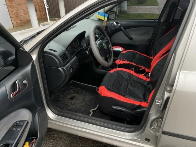 Бежевый Шкода Октавия, объемом двигателя 1.9 л и пробегом 220 тыс. км за 5500 $, фото 16 на Automoto.ua