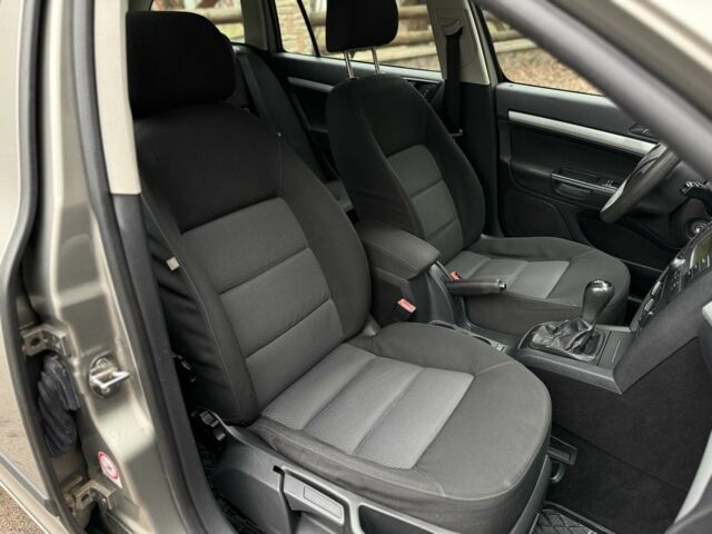 Бежевий Шкода Октавія, об'ємом двигуна 1.9 л та пробігом 360 тис. км за 2700 $, фото 12 на Automoto.ua