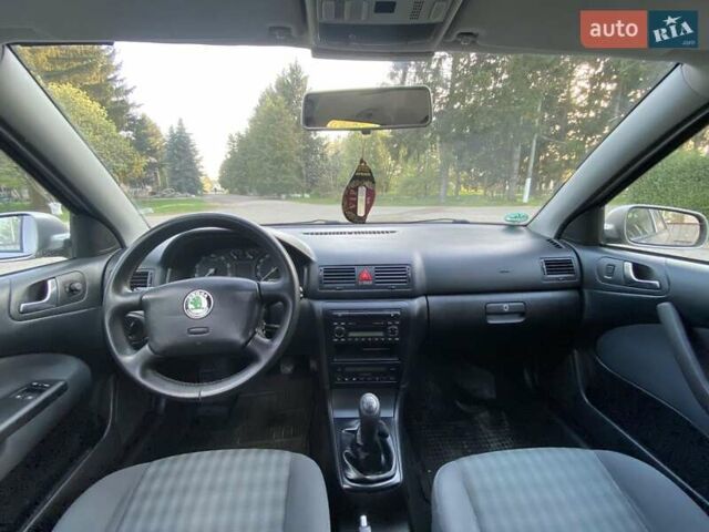 Бежевий Шкода Октавія, об'ємом двигуна 1.6 л та пробігом 170 тис. км за 6000 $, фото 32 на Automoto.ua