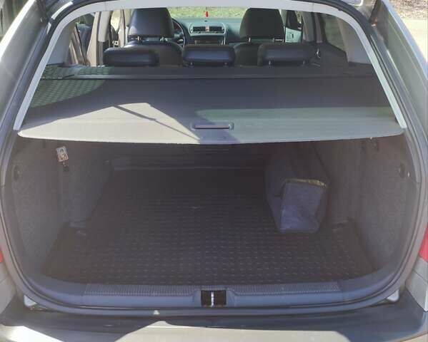Бежевий Шкода Октавія, об'ємом двигуна 2 л та пробігом 270 тис. км за 7100 $, фото 7 на Automoto.ua