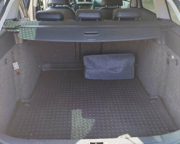 Бежевий Шкода Октавія, об'ємом двигуна 2 л та пробігом 270 тис. км за 7100 $, фото 8 на Automoto.ua
