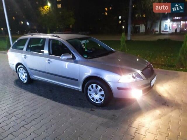 Бежевый Шкода Октавия, объемом двигателя 1.6 л и пробегом 198 тыс. км за 6777 $, фото 8 на Automoto.ua