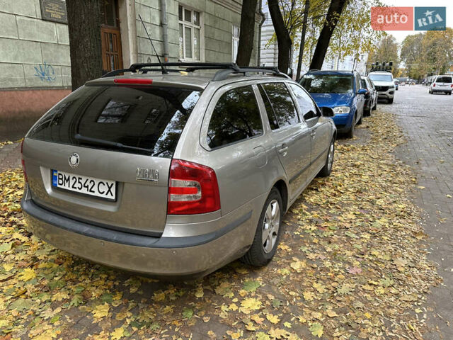 Бежевый Шкода Октавия, объемом двигателя 1.6 л и пробегом 207 тыс. км за 7300 $, фото 3 на Automoto.ua