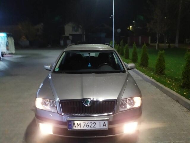 Бежевий Шкода Октавія, об'ємом двигуна 1.6 л та пробігом 197 тис. км за 6777 $, фото 2 на Automoto.ua