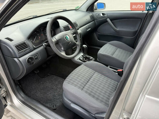 Бежевый Шкода Октавия, объемом двигателя 1.6 л и пробегом 237 тыс. км за 6750 $, фото 21 на Automoto.ua