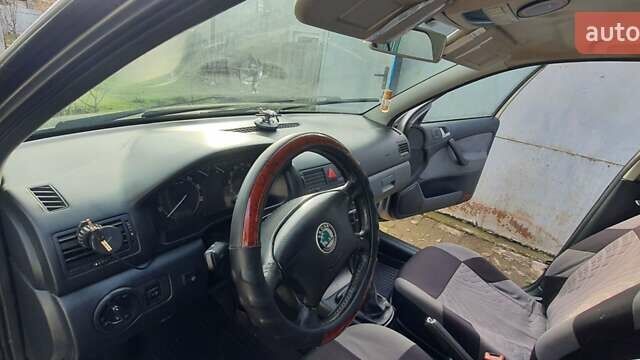 Бежевий Шкода Октавія, об'ємом двигуна 1.6 л та пробігом 334 тис. км за 3500 $, фото 2 на Automoto.ua