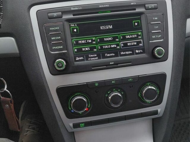 Бежевый Шкода Октавия, объемом двигателя 1.6 л и пробегом 232 тыс. км за 7850 $, фото 5 на Automoto.ua