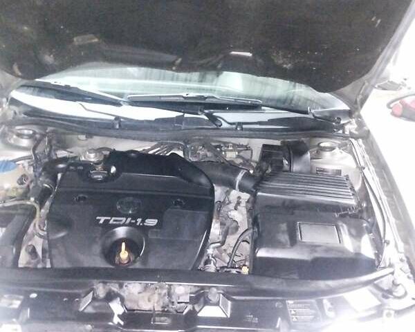 Бежевий Шкода Октавія, об'ємом двигуна 1.9 л та пробігом 262 тис. км за 4200 $, фото 15 на Automoto.ua