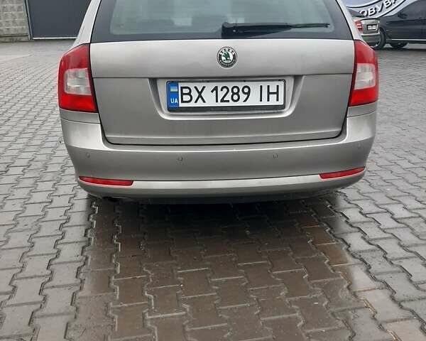 Бежевий Шкода Октавія, об'ємом двигуна 1.6 л та пробігом 163 тис. км за 7450 $, фото 6 на Automoto.ua