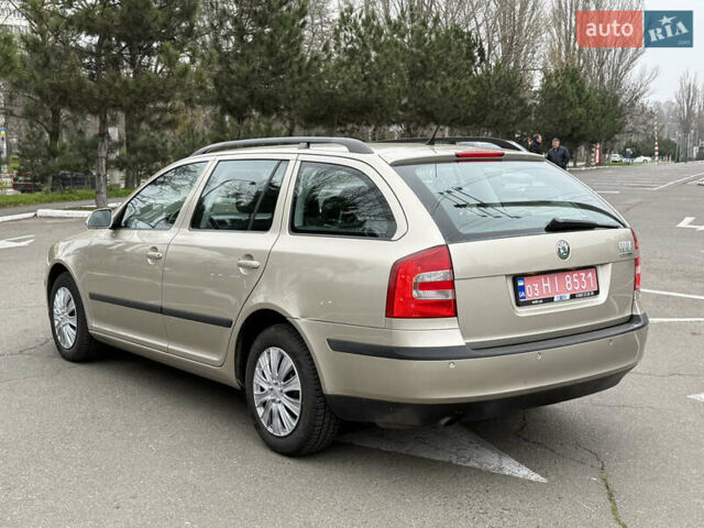 Бежевый Шкода Октавия, объемом двигателя 1.6 л и пробегом 220 тыс. км за 7600 $, фото 9 на Automoto.ua