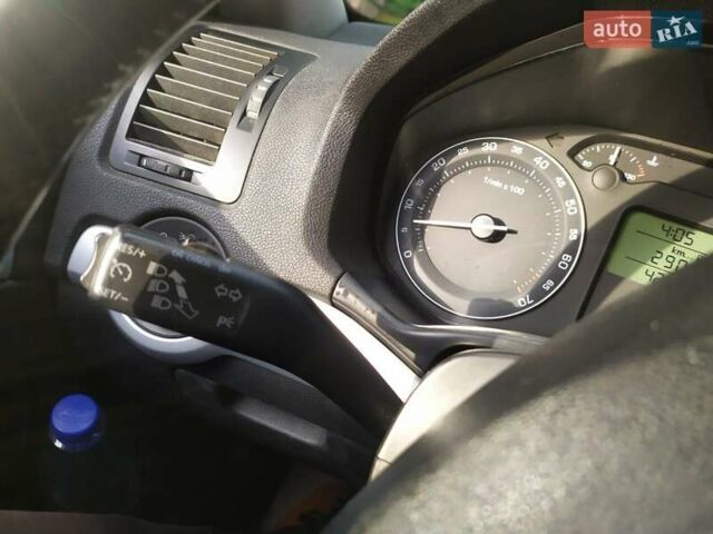 Бежевый Шкода Октавия, объемом двигателя 1.6 л и пробегом 198 тыс. км за 6777 $, фото 22 на Automoto.ua