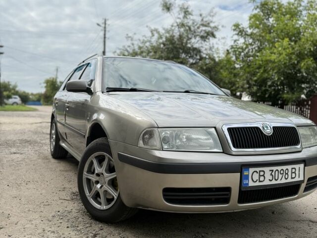 Бежевый Шкода Октавия, объемом двигателя 1.8 л и пробегом 221 тыс. км за 5500 $, фото 8 на Automoto.ua