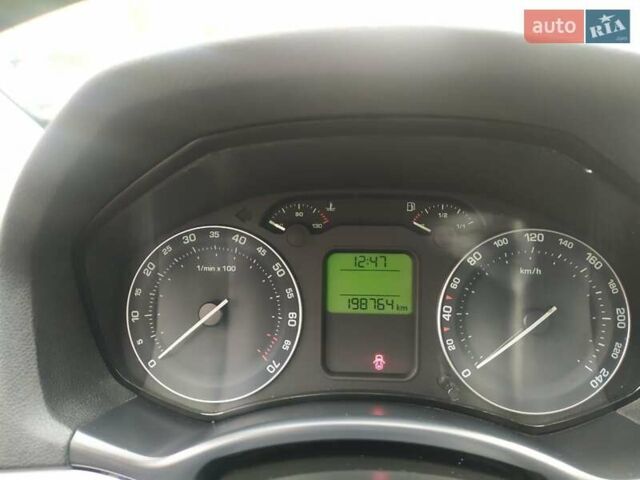 Бежевый Шкода Октавия, объемом двигателя 1.6 л и пробегом 198 тыс. км за 6777 $, фото 17 на Automoto.ua