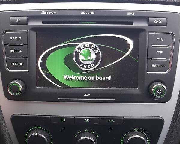 Бежевий Шкода Октавія, об'ємом двигуна 1.6 л та пробігом 163 тис. км за 7450 $, фото 22 на Automoto.ua