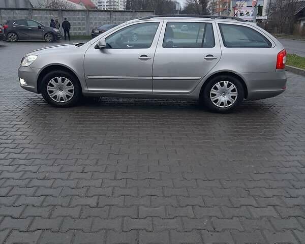 Бежевий Шкода Октавія, об'ємом двигуна 1.6 л та пробігом 163 тис. км за 7450 $, фото 16 на Automoto.ua