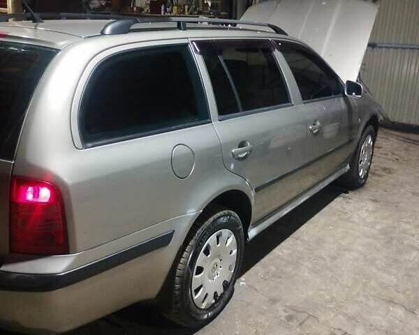 Бежевий Шкода Октавія, об'ємом двигуна 1.9 л та пробігом 262 тис. км за 4200 $, фото 16 на Automoto.ua