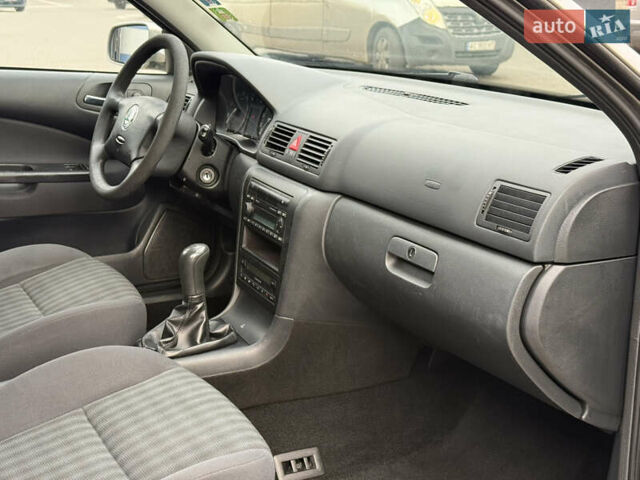 Бежевый Шкода Октавия, объемом двигателя 1.6 л и пробегом 237 тыс. км за 6750 $, фото 32 на Automoto.ua