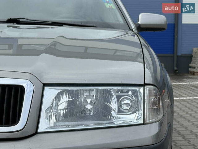 Бежевый Шкода Октавия, объемом двигателя 1.6 л и пробегом 237 тыс. км за 6750 $, фото 14 на Automoto.ua