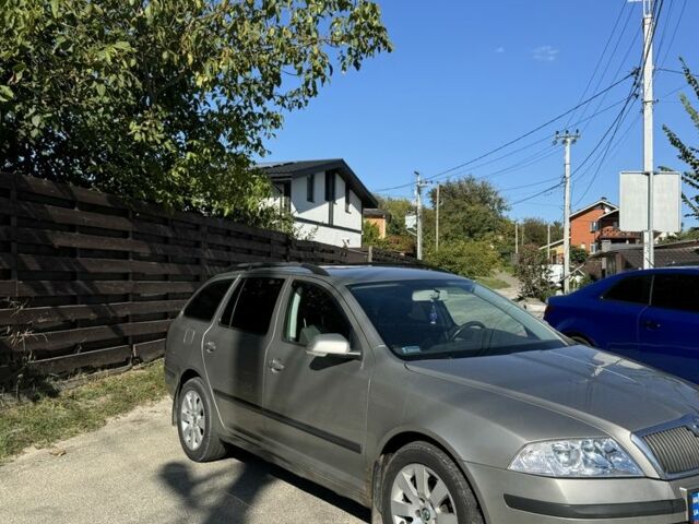 Бежевый Шкода Октавия, объемом двигателя 1.9 л и пробегом 480 тыс. км за 2850 $, фото 5 на Automoto.ua