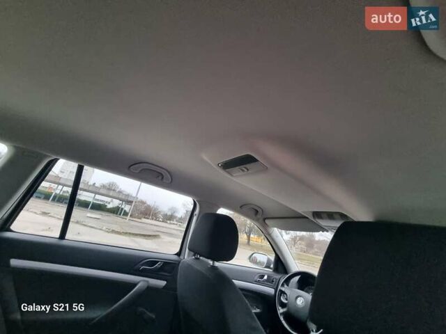 Бежевый Шкода Октавия, объемом двигателя 1.6 л и пробегом 237 тыс. км за 6000 $, фото 43 на Automoto.ua