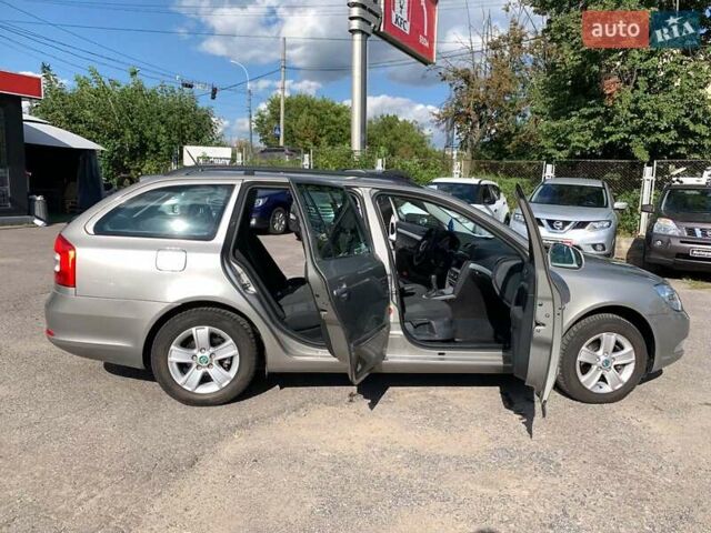 Бежевый Шкода Октавия, объемом двигателя 1.6 л и пробегом 125 тыс. км за 8330 $, фото 19 на Automoto.ua