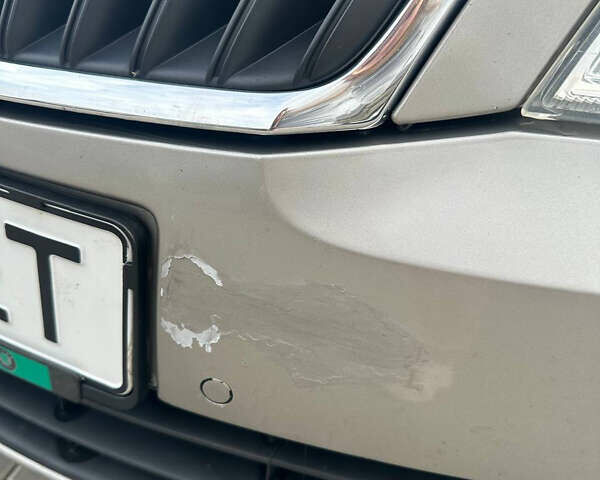 Бежевый Шкода Октавия, объемом двигателя 1.6 л и пробегом 280 тыс. км за 6999 $, фото 19 на Automoto.ua